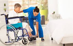 رعاية المسنين المنزلية